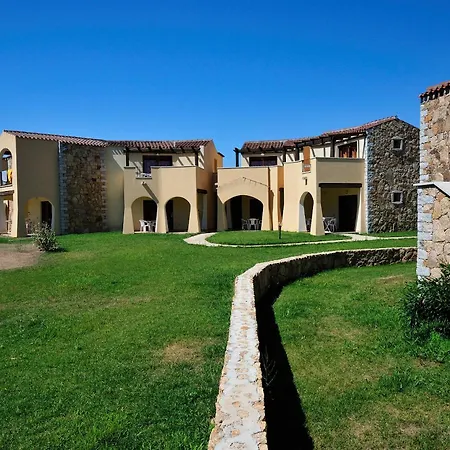Residenze Del Mare Lägenhetshotell Budoni